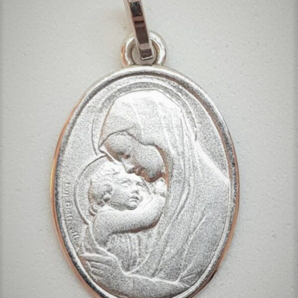 Vierge à l'Enfant en or blanc