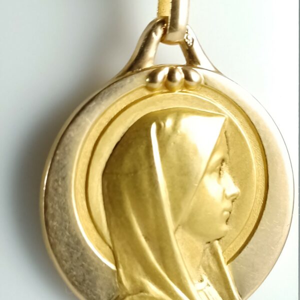 Médaille en or