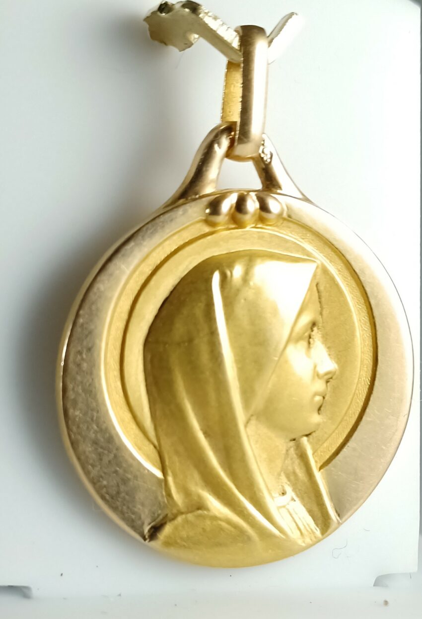 Médaille en or