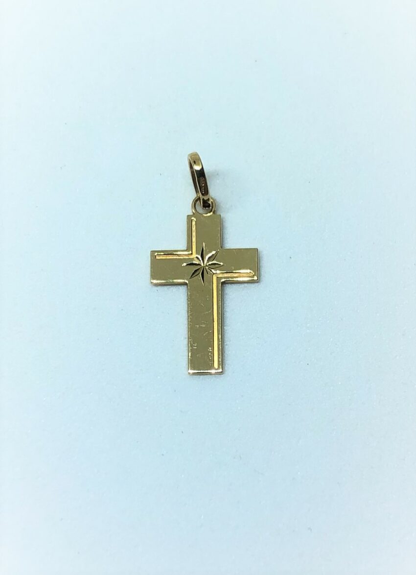 Pendentif croix