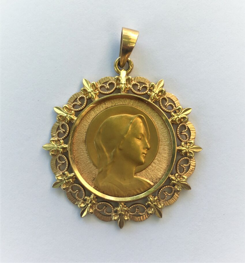 VENDUE. Grande Médaille fleurs de lys