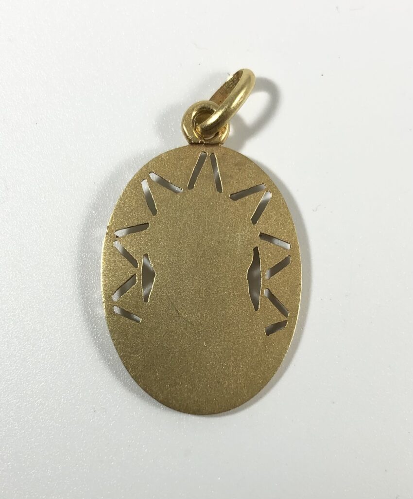 Grande médaille ajourée – Image 5