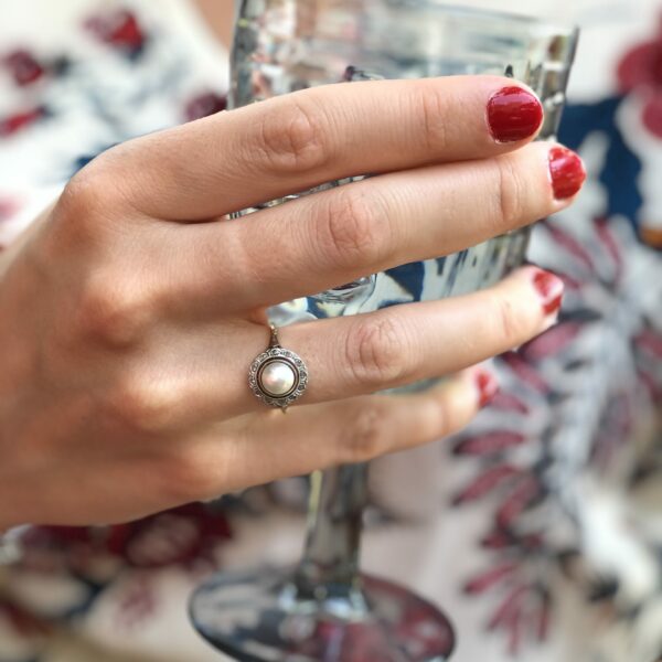 VENDUE. BAGUE PERLE ET DIAMANTS