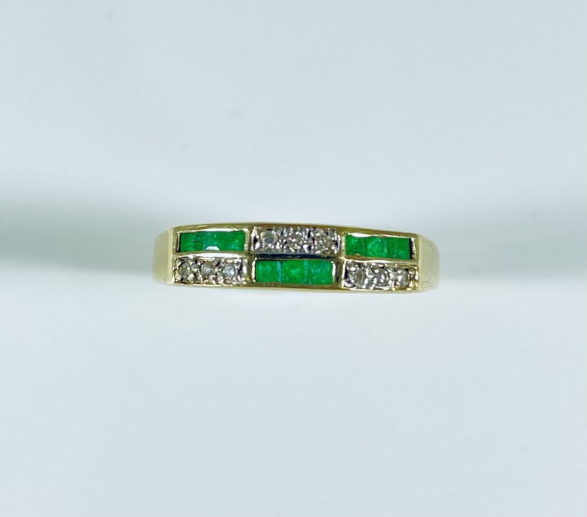 Bague damier diamants et émeraudes