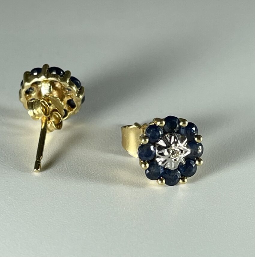 Vis d'oreilles fleurs