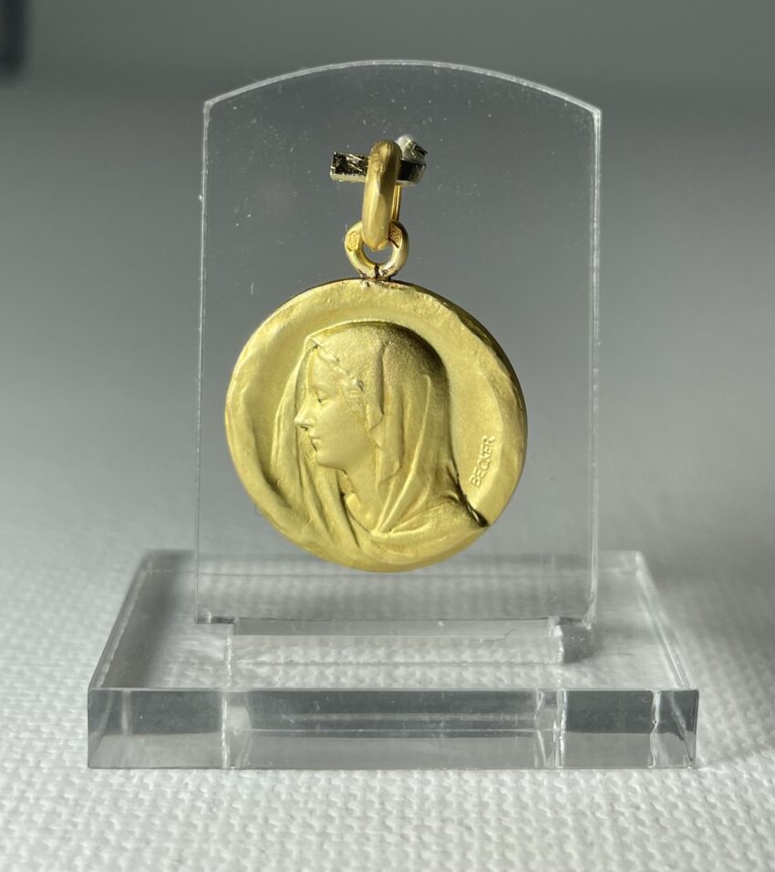 BECKER. Médaille Virgo Amabilis