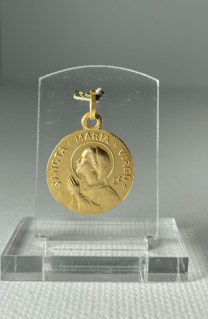 Médaille en or Sancta Maria Virgo