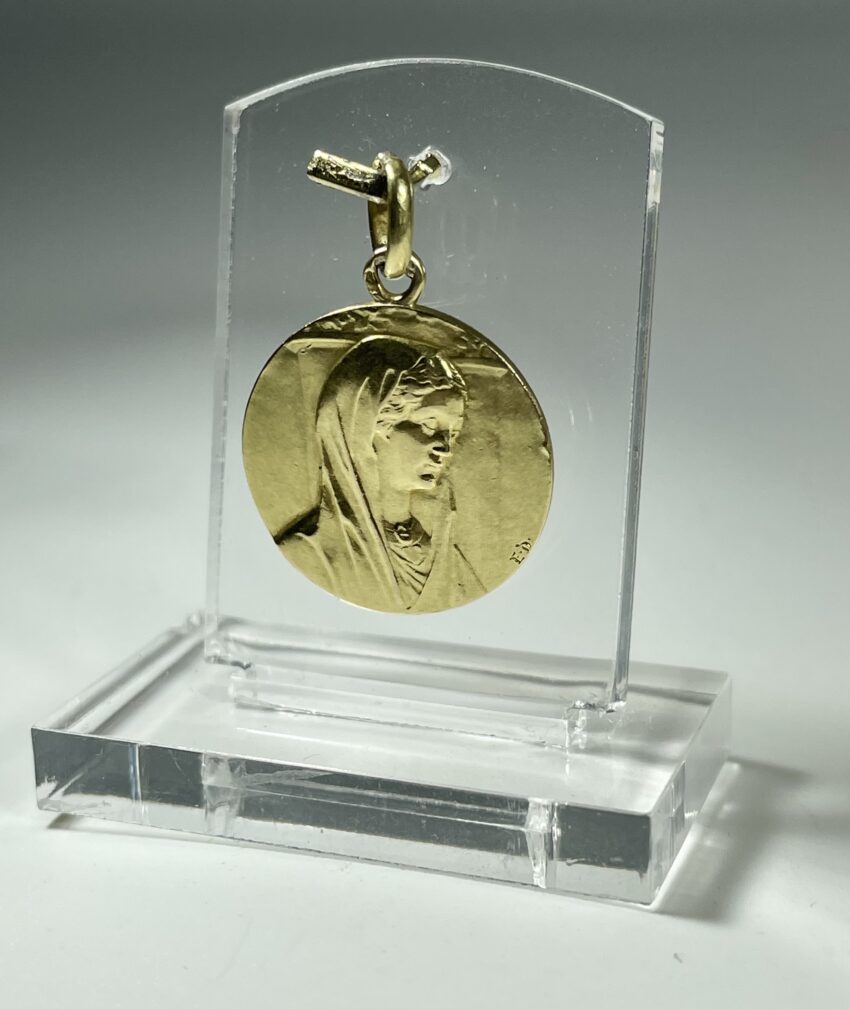 Médaille en or Vierge au voile