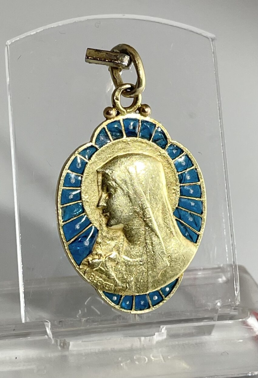 BECKER. Médaille or émaillé