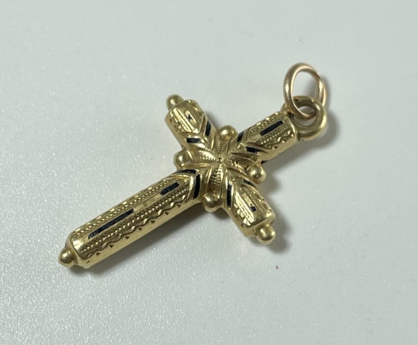 Belle croix en or – Image 3