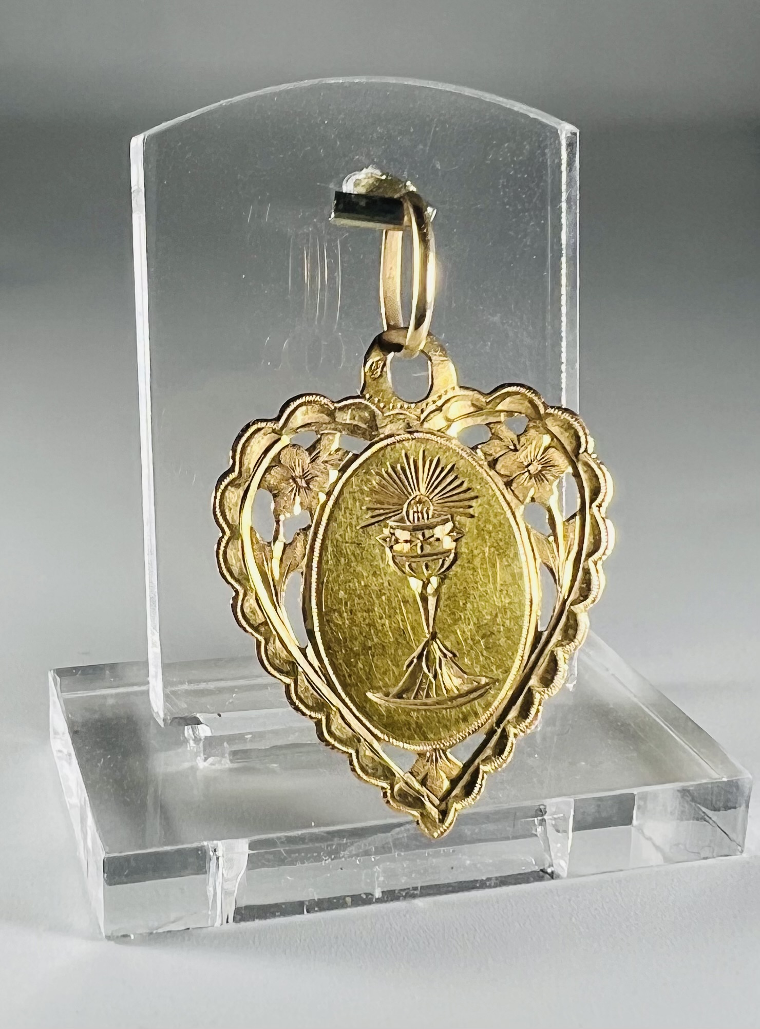 Médaille XIXe en or en forme de coeur