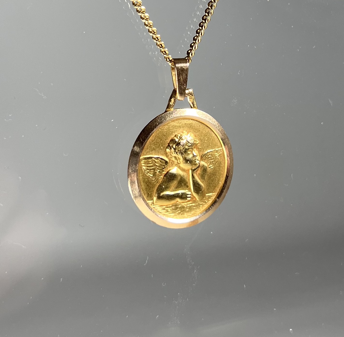 Médaille ange en or – Image 2